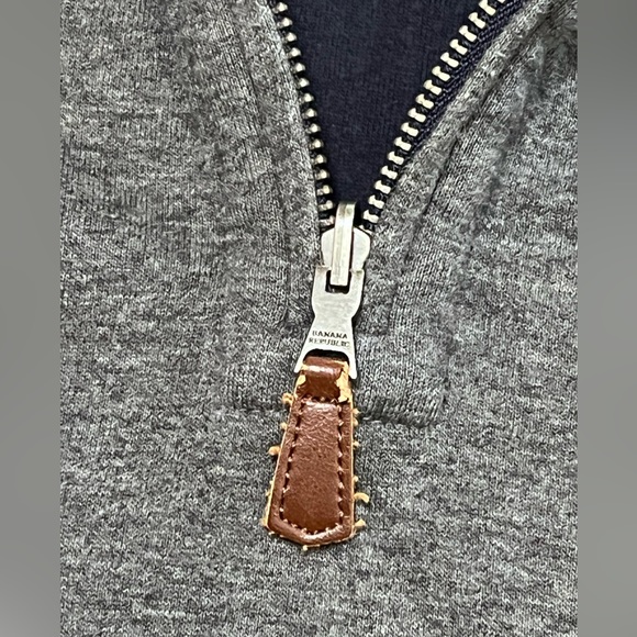 Banana Republic Quarter Zip Pullover Sweater - Men’s Medium - Picture 4 of 9